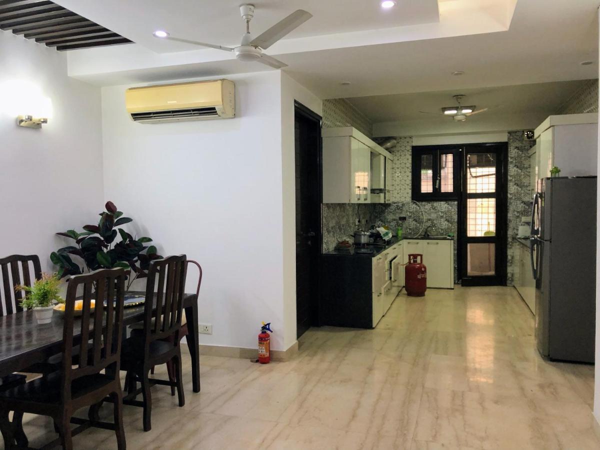 Avatar Living @Safdarjung Enclave Bed and Breakfast New Delhi Exteriör bild